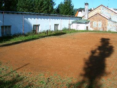 stav kurtu na začátku roku 2007.jpg